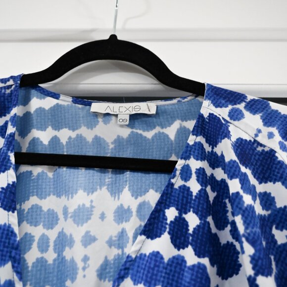 Alexis OS Julia Blue White Poncho Kaftan with Tassel - Picture 3 of 8